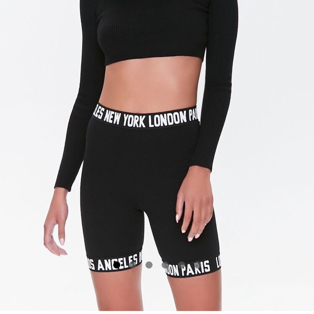 NWT F21 city graphic biker shorts | Size XL - Picture 3 of 9